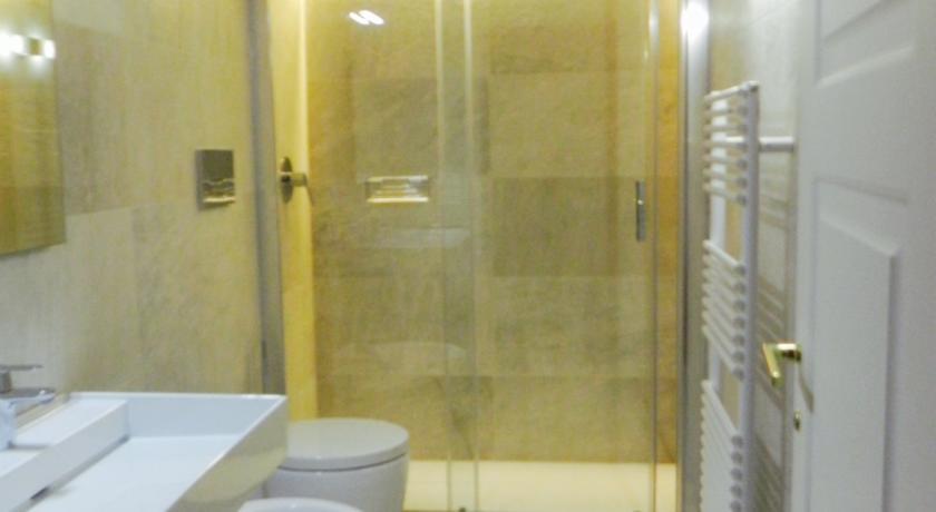 Apartament Apartments-rialto 1 - 2 - 3 *