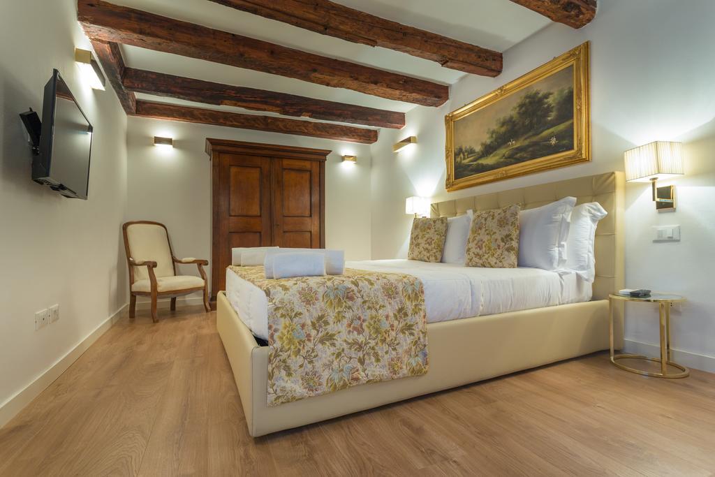 Apartments-rialto 1 - 2 - 3 Apartament